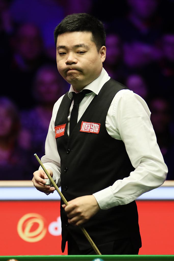 的凶狠拉拽 的凶狠拉拽